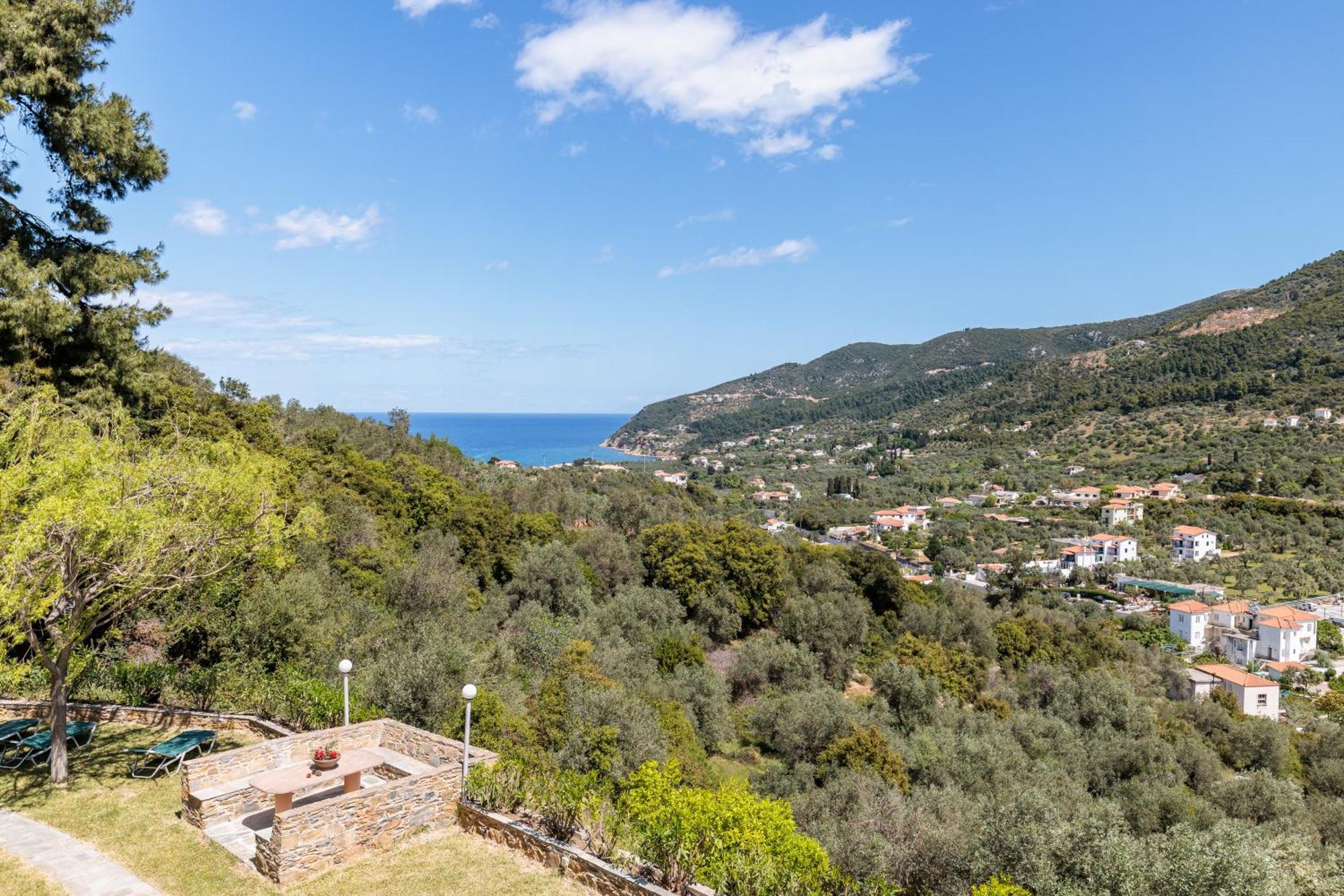 Likasti Apartment Skopelos Town Exterior photo